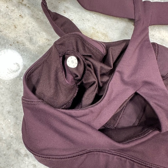 Lululemon Athletica Sports Bra Size 8 - Picture 3 of 3